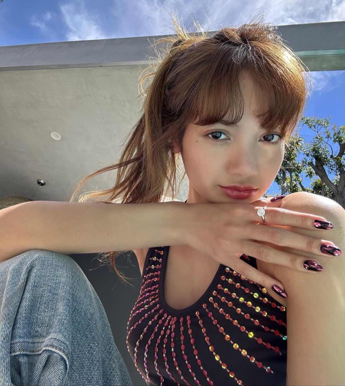 Lisa cancelled in China 4