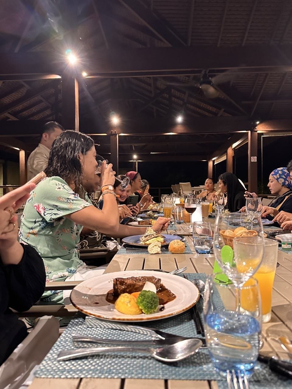 Rembulan Restaurant