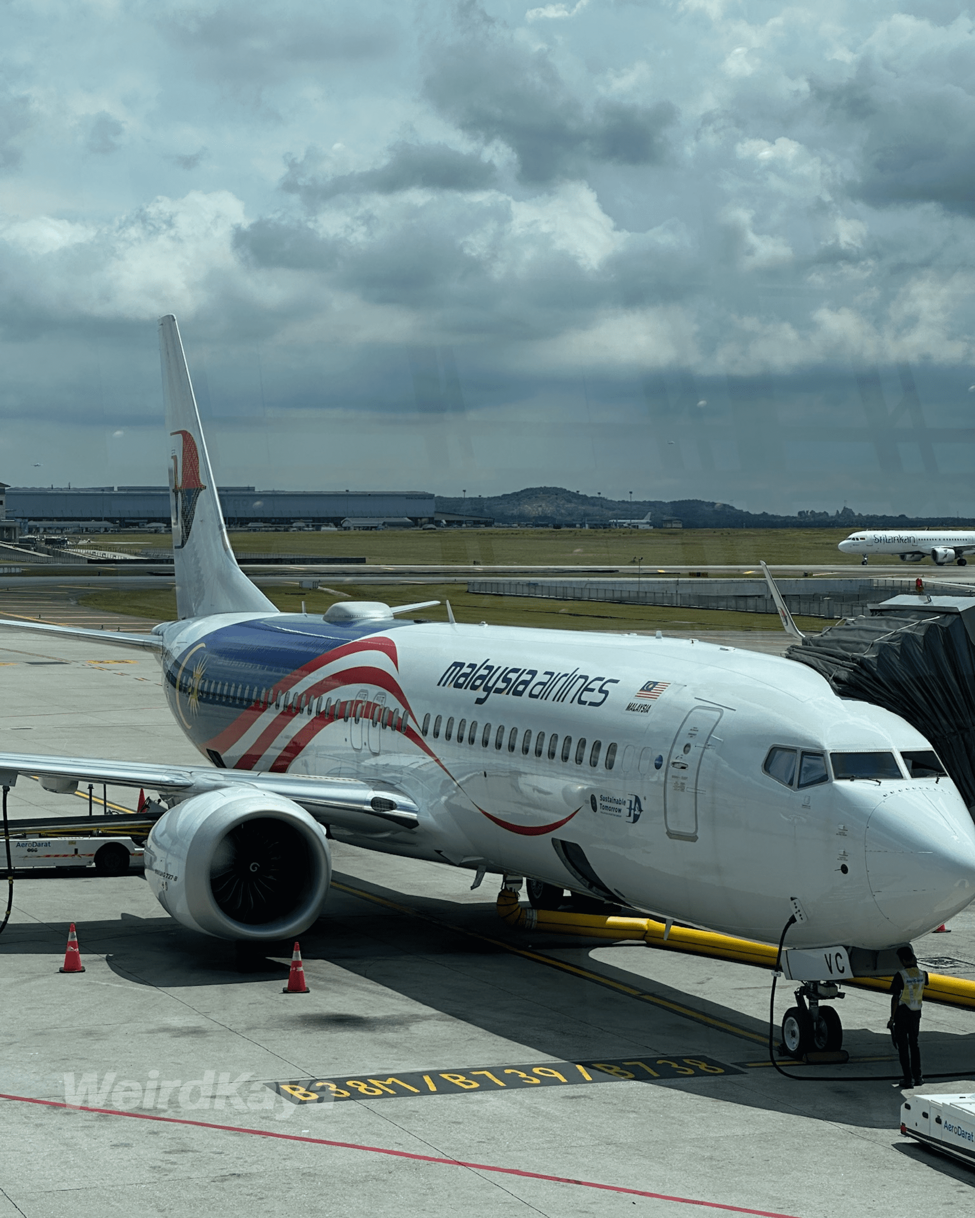 Malaysia Airlines MH720 emergency landing