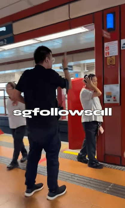 Man screaming at SMRT staff (1)