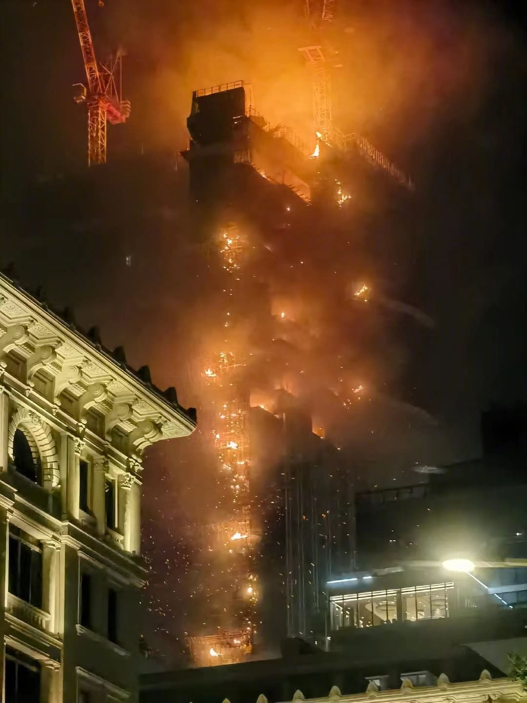 Massive Fire Breaks Out at 42-Storey Building In Tsim Sha Tsui Hong Kong, 3 Injured 02