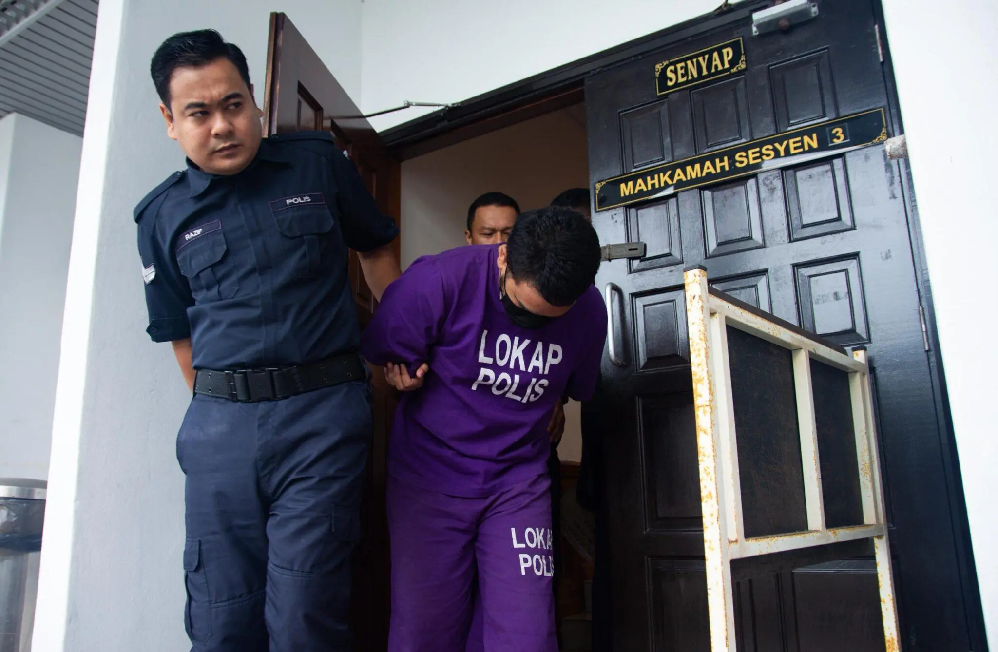 Melvin Yen comes out of courtroom