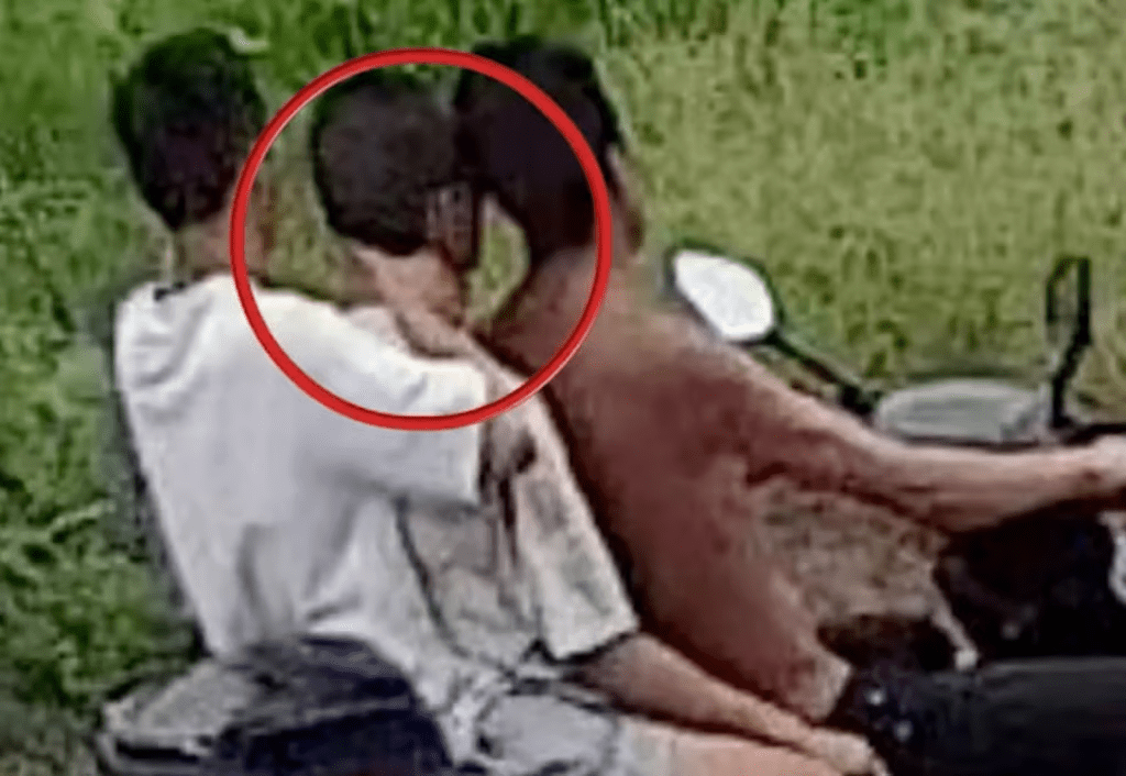 Men carrying corpse of friend back home in China