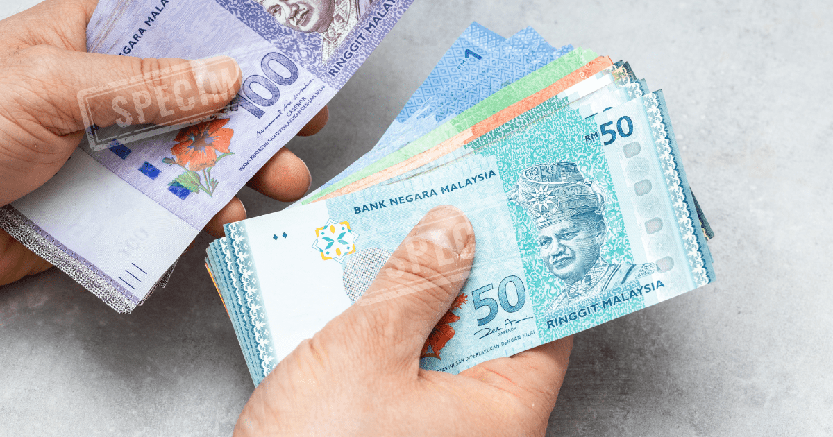 msian counting ringgit