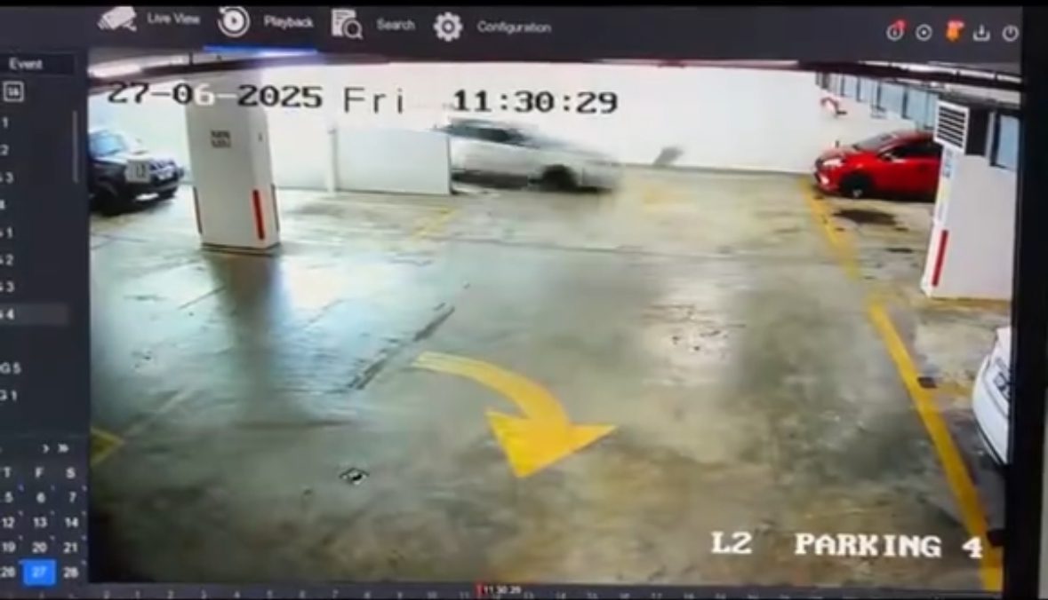 M’sian Man Pushes Car Downhill To Start It, Ends Up Damaging Parked Myvi With No Way To Pay