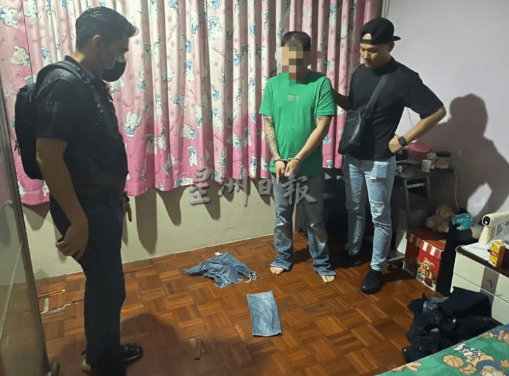 M'sian man arrested for throwing Molotov cocktail at Sibu bank