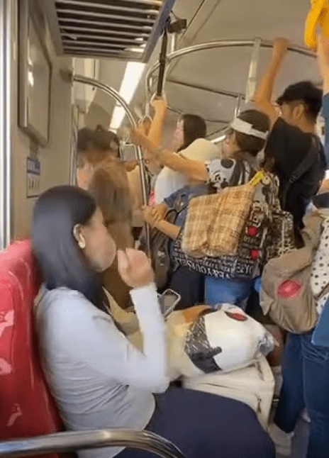 Pergnant woman vs elderly woman