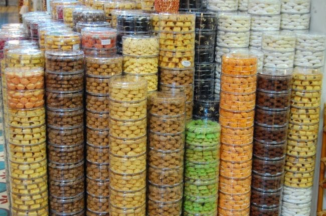 varied raya biscuits.