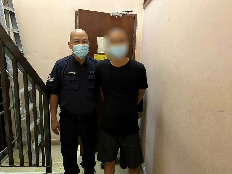 Ardi Aris detained by police 