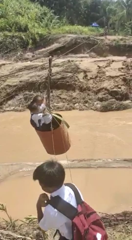 Helicopter
