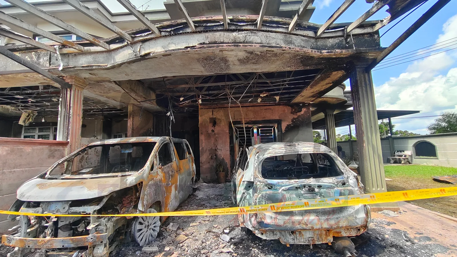 Qiu's cars and home destroyed in fire