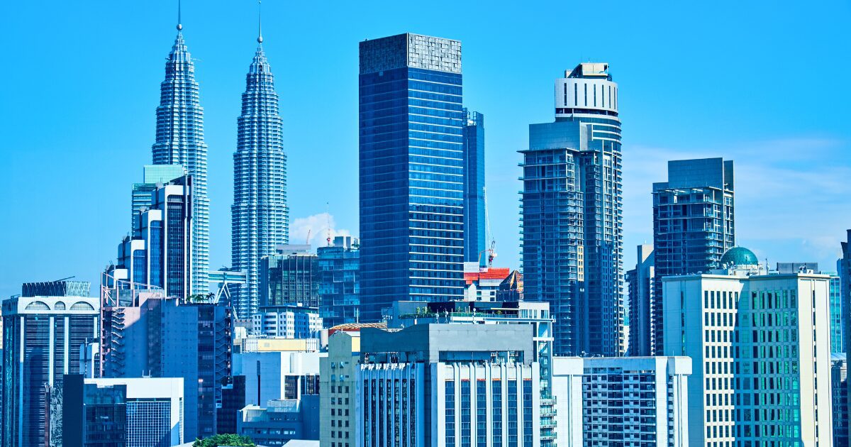 Ringgit soars,malaysia