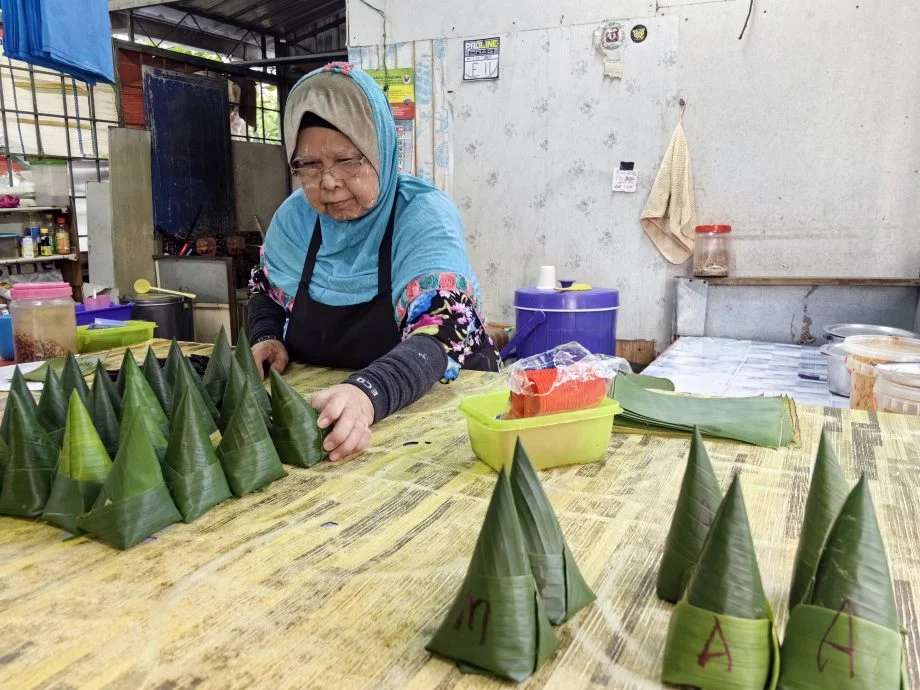 RM1.20 Nasi Lemak