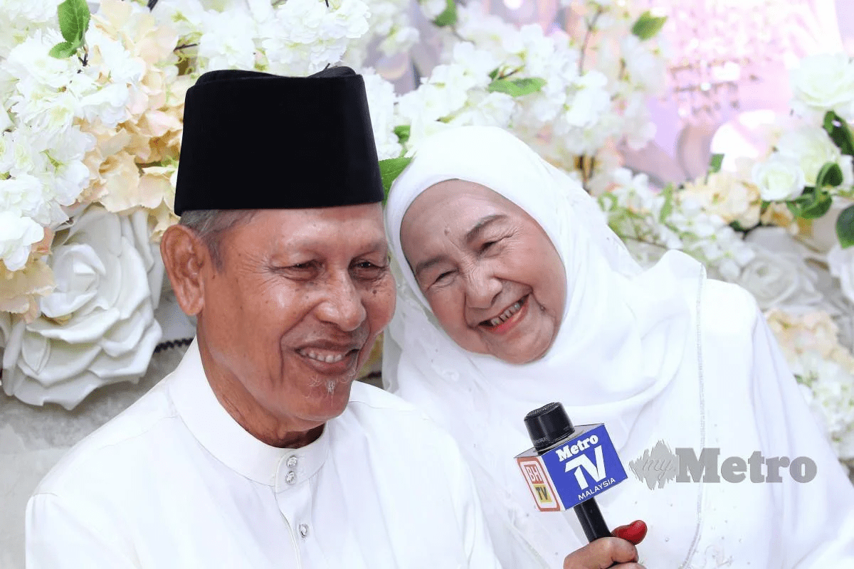 Rohani with Yusof