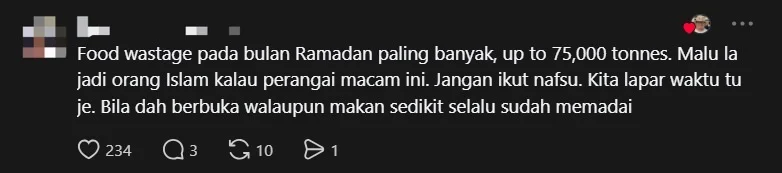 M’sian Slams Those Who Threw Boxes Of Roti Canai Into Trash Bin at Shah Alam Mosque comment 2