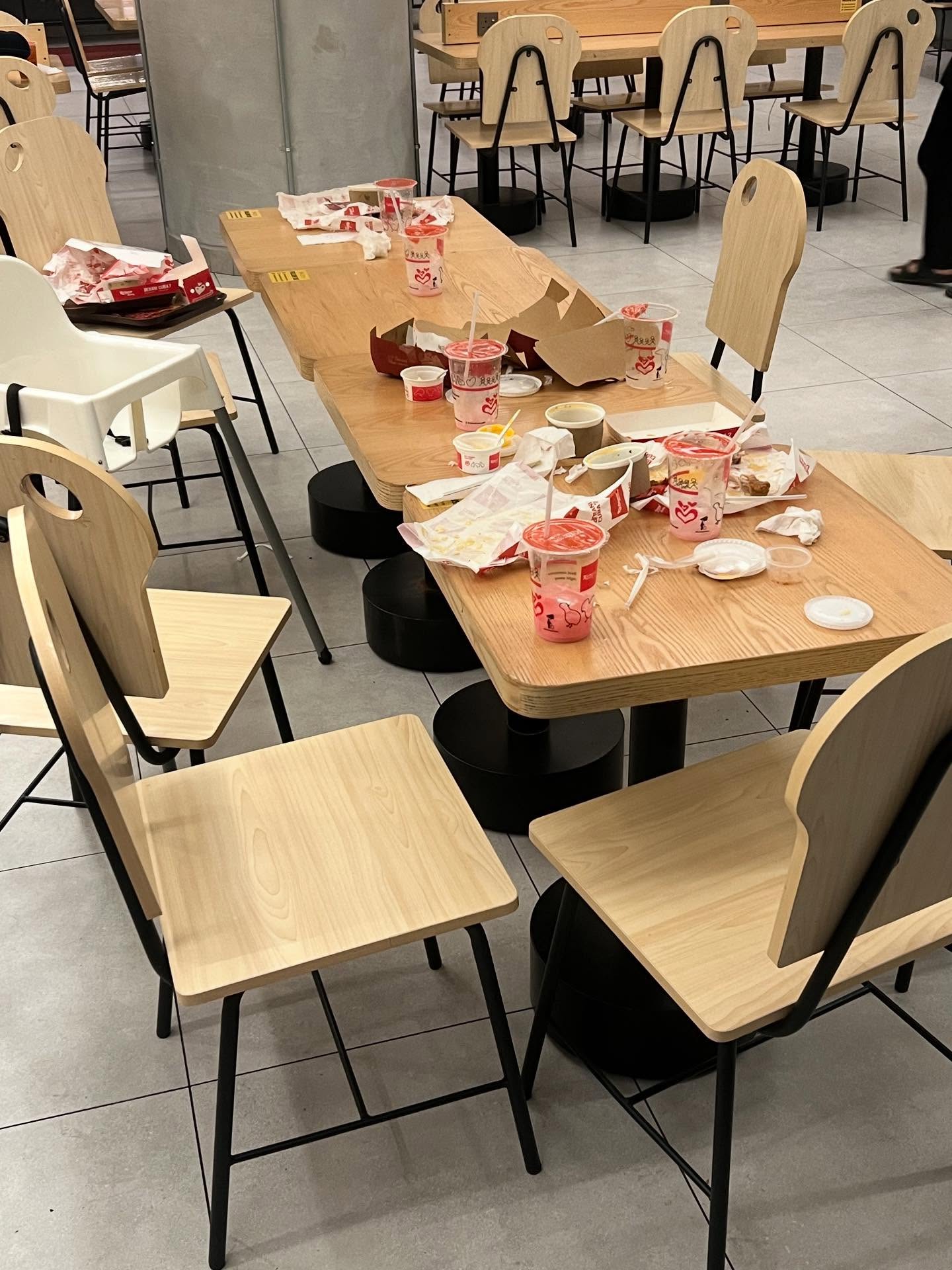 Rubbish left behind on table