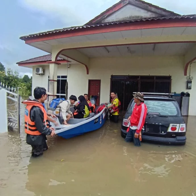saving flood victim