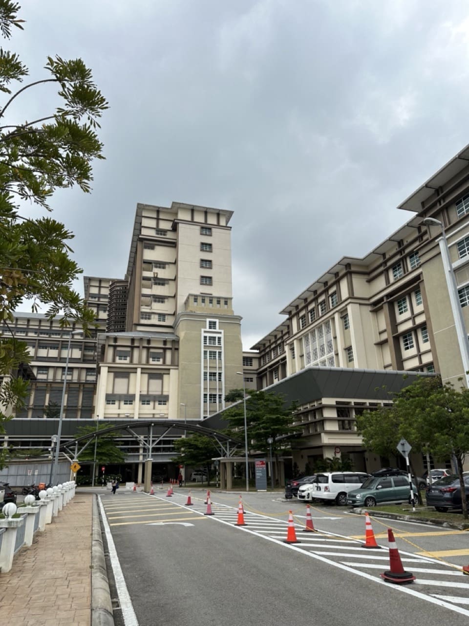 Shah Alam Hospital 