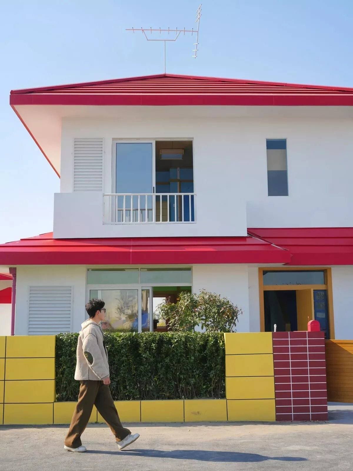 Shin chan house