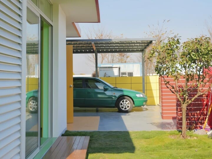 Shin chan house