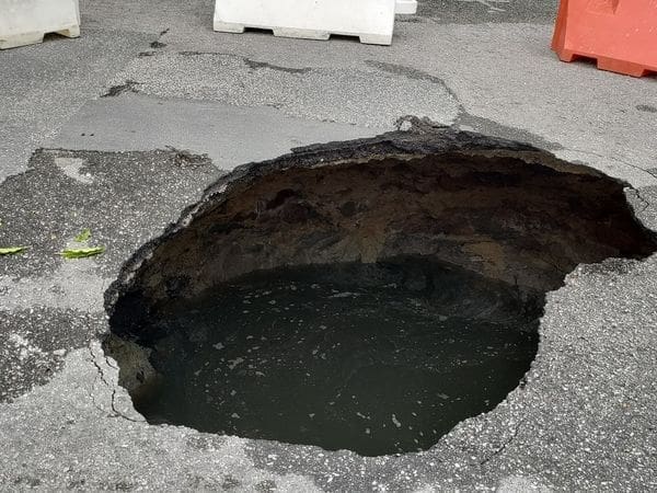 SInkhole at Taman Sri Nibong, Penang
