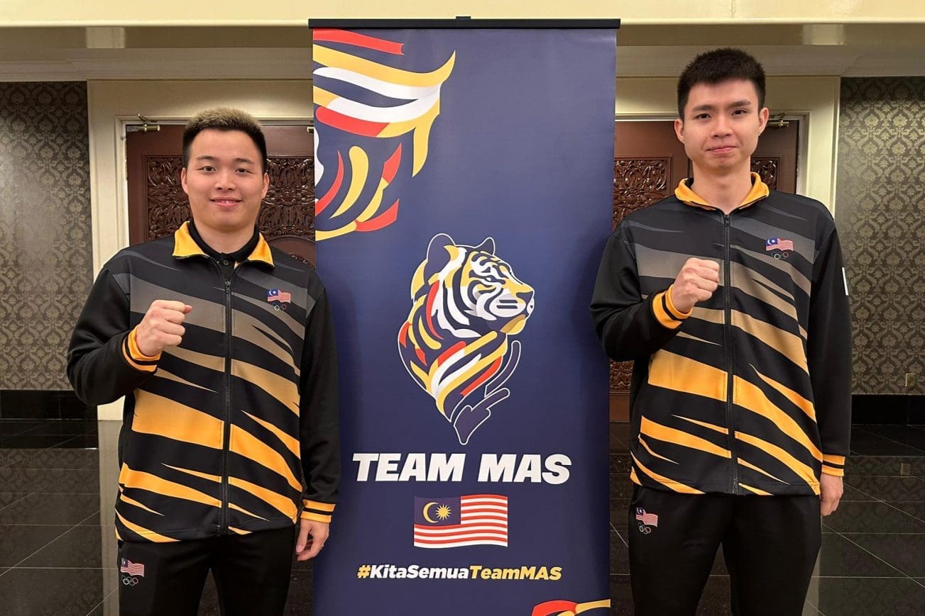 Soh Wooi Yik & Aaron Chia in Olympic attire