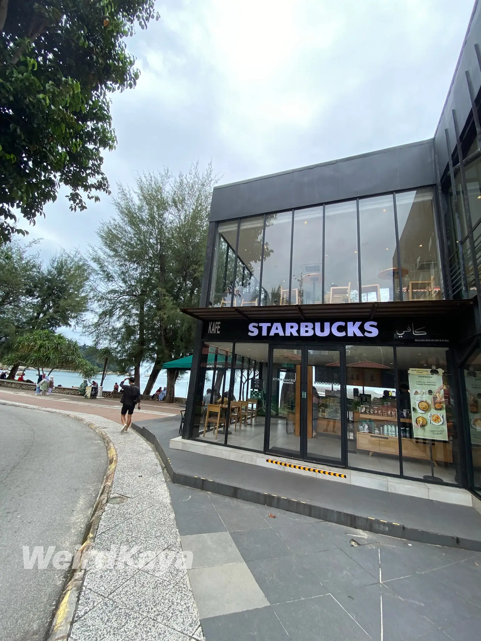 starbucks-malaysia.jpg