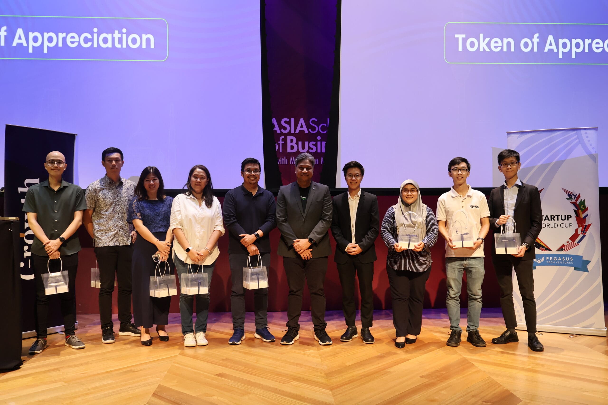 Startup World Cup  Judges