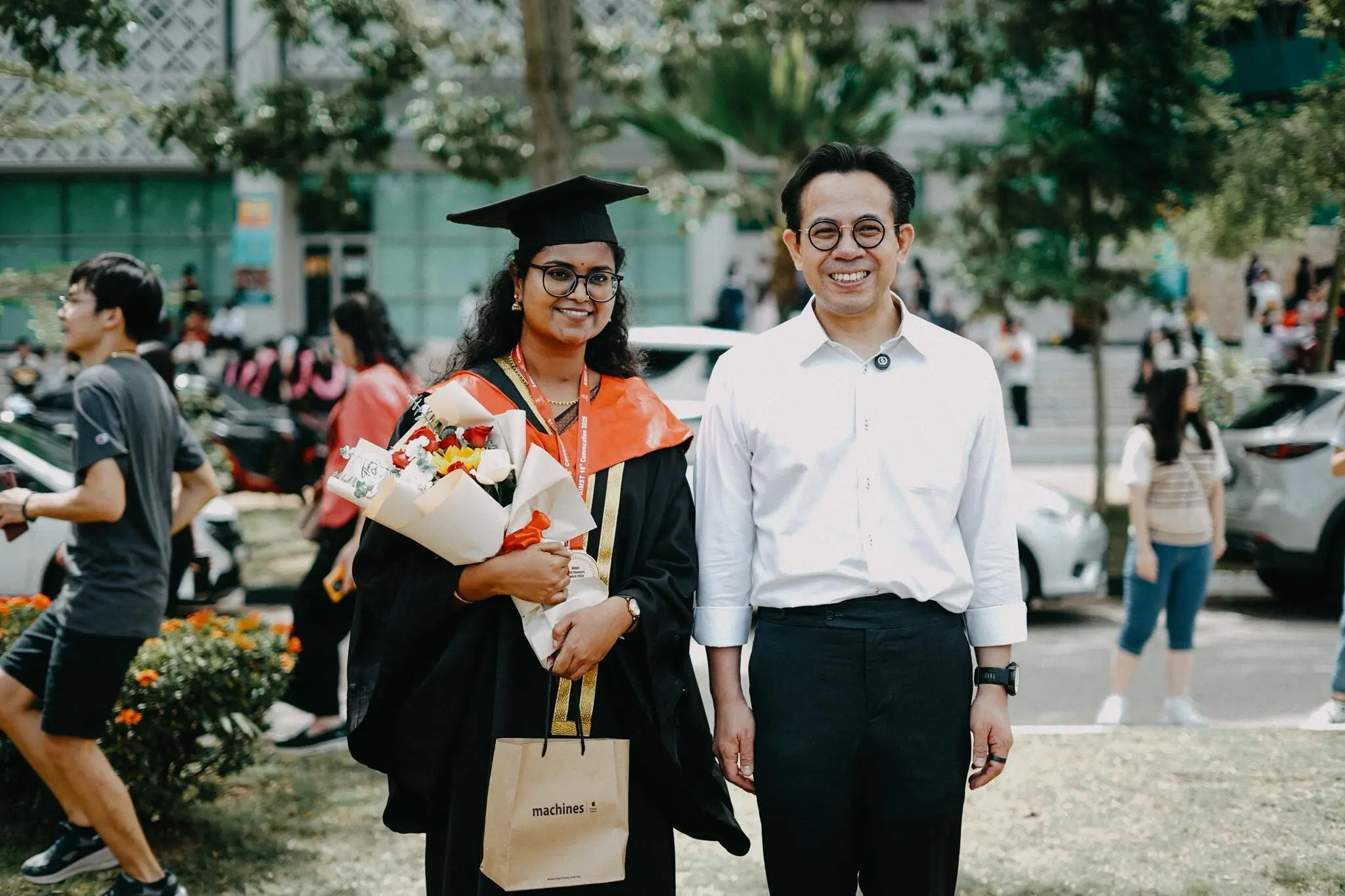 Steven Sim at Saundarya's graduation