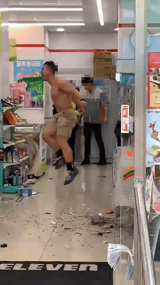 Taiwanese Man Goes Into Hulk Mode And Wrecks 7-Eleven Store After It Ran Out Of Chicken Snack