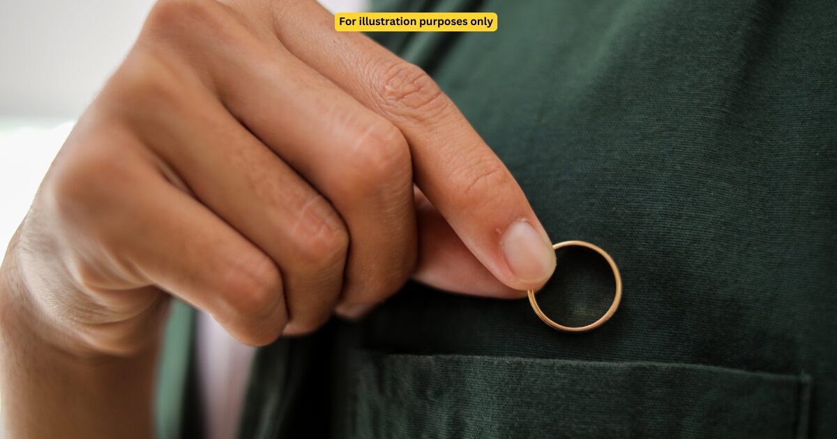 “Think Of Your Wife & Kids” - M'sian Doctor Slams Cheating Husbands As HIV Cases Rise