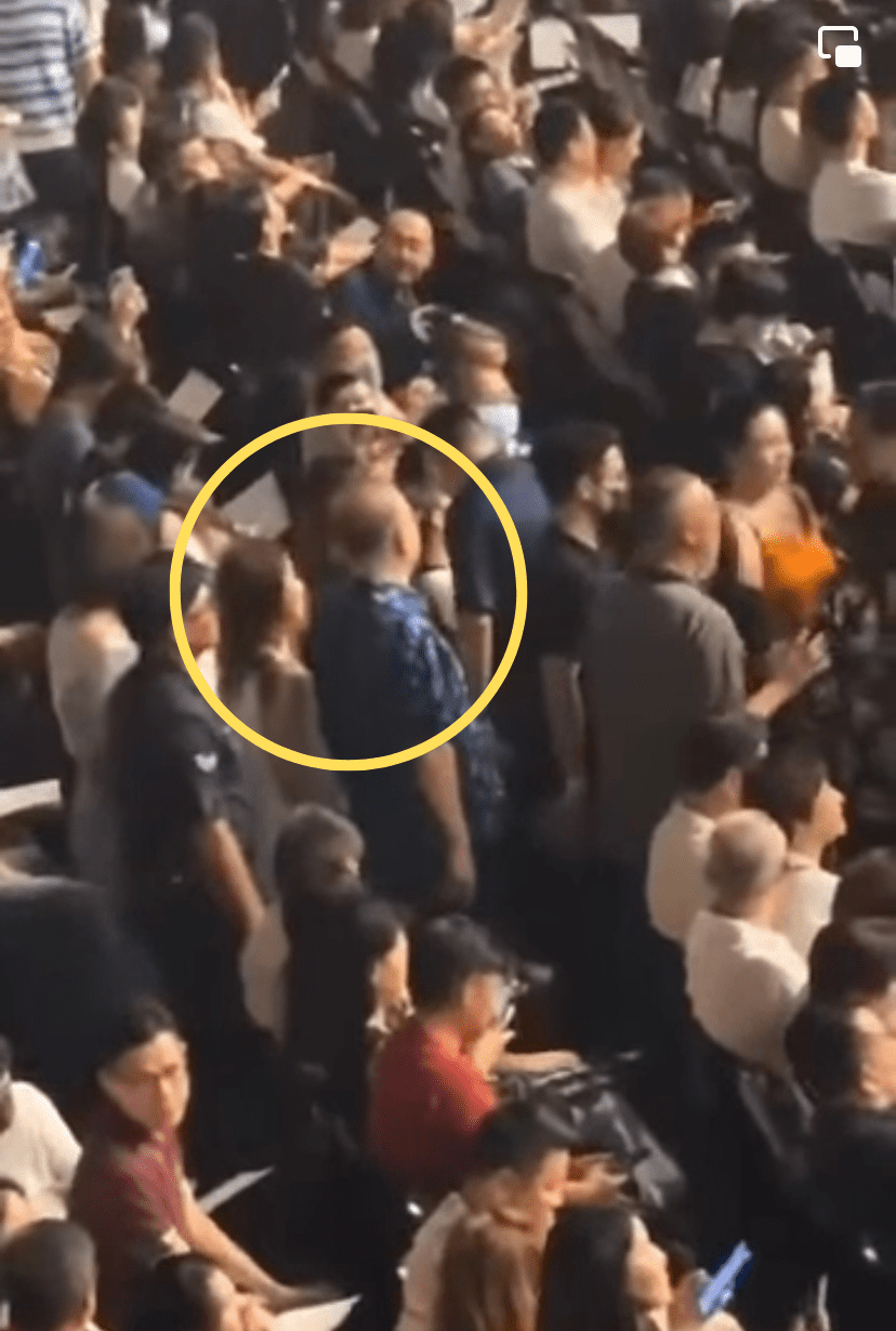 Wee Ka Siong spotted at Jacky Cheung's concert