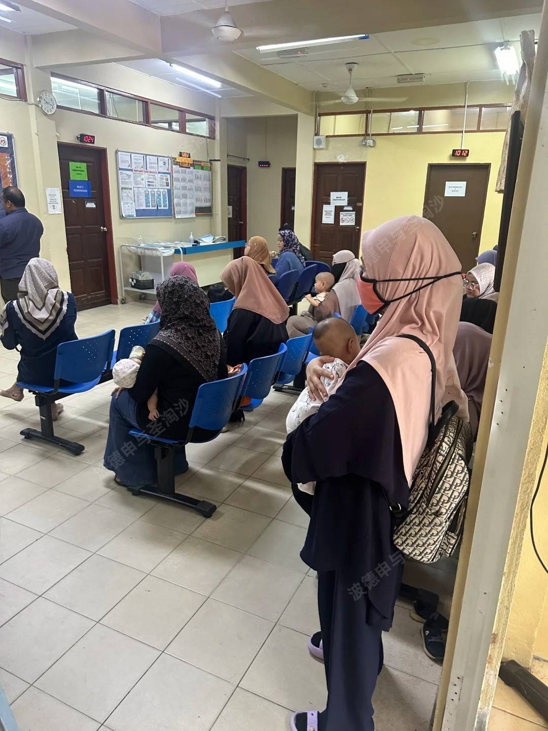 waiting in government hospital