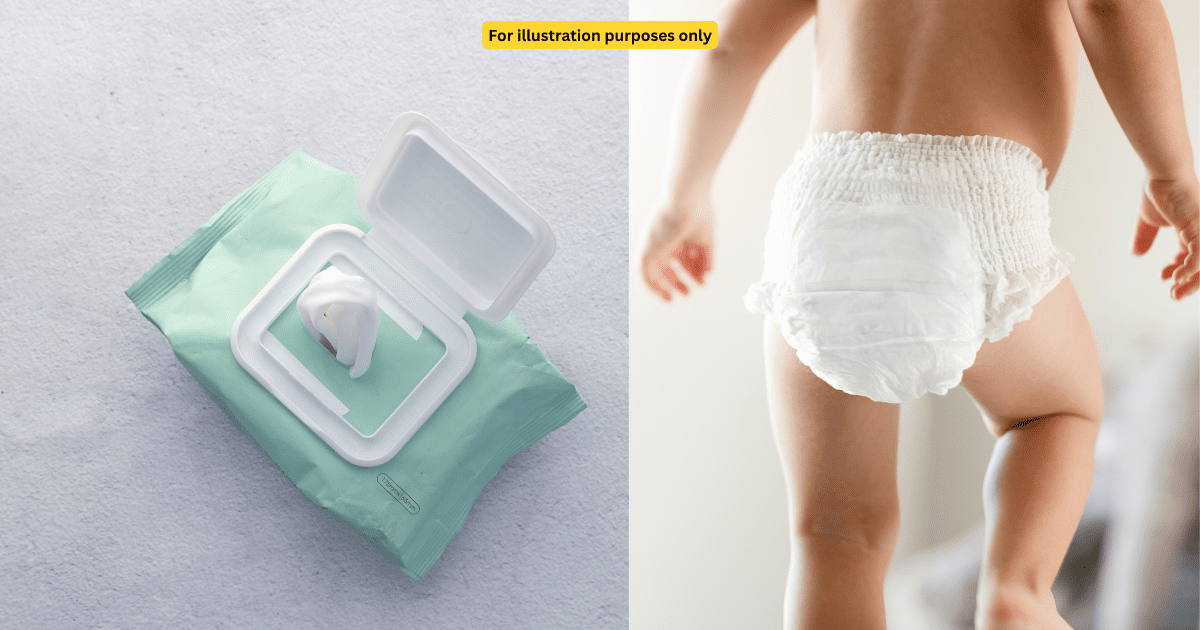 wet wipes and diaper